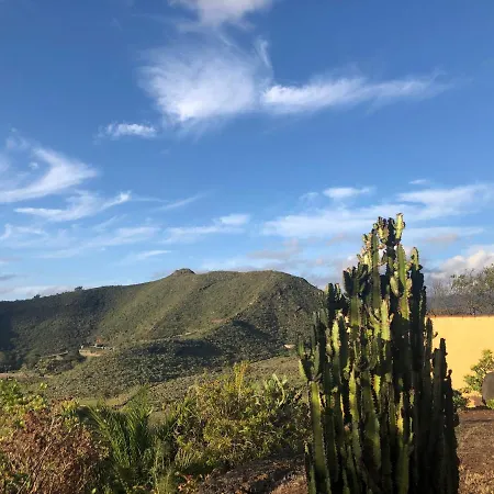 Cerca De La Costa De * La Laguna (Tenerife)