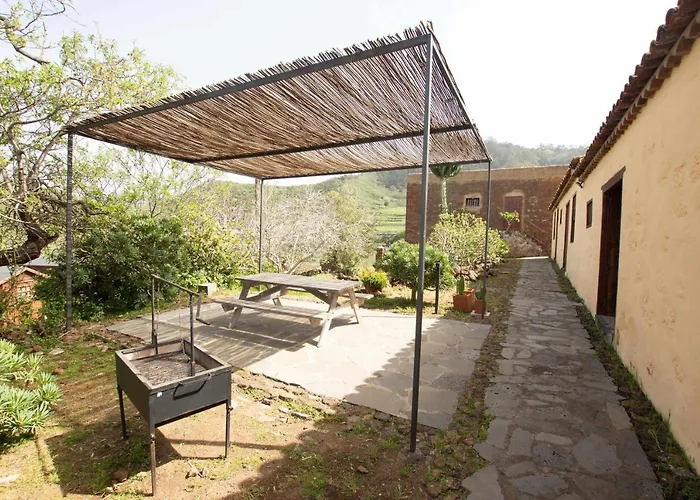 Cerca De La Costa De Lantställe *